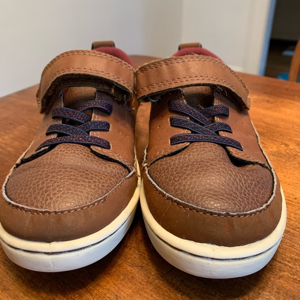 OshKosh Boys Sneakers